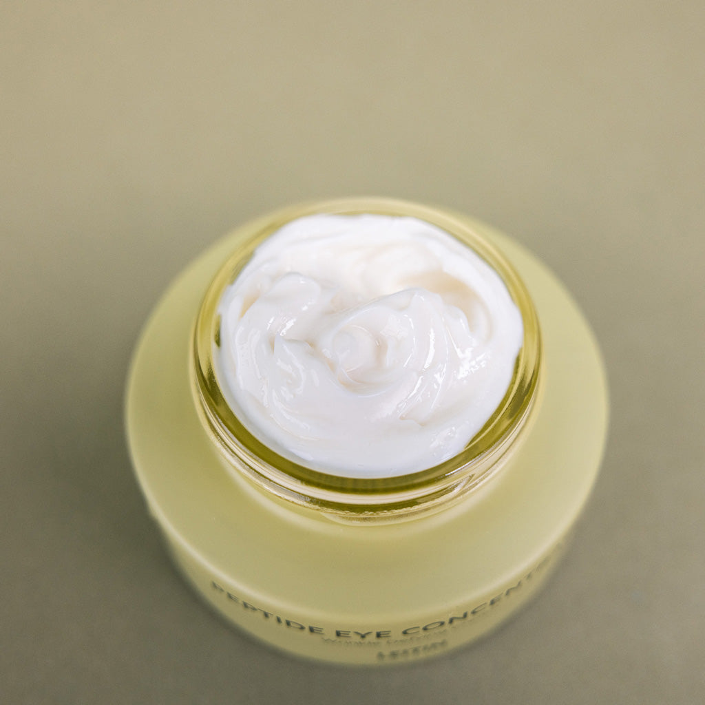 Image of LEITIN Skincare's Peptide Eye Concentrate Eye Cream Top View of Cream