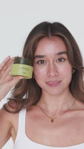 Load and play video in Gallery viewer, Woman demonstrating using the LEITIN Skincare Water Bomb Face Cream Moisturiser
